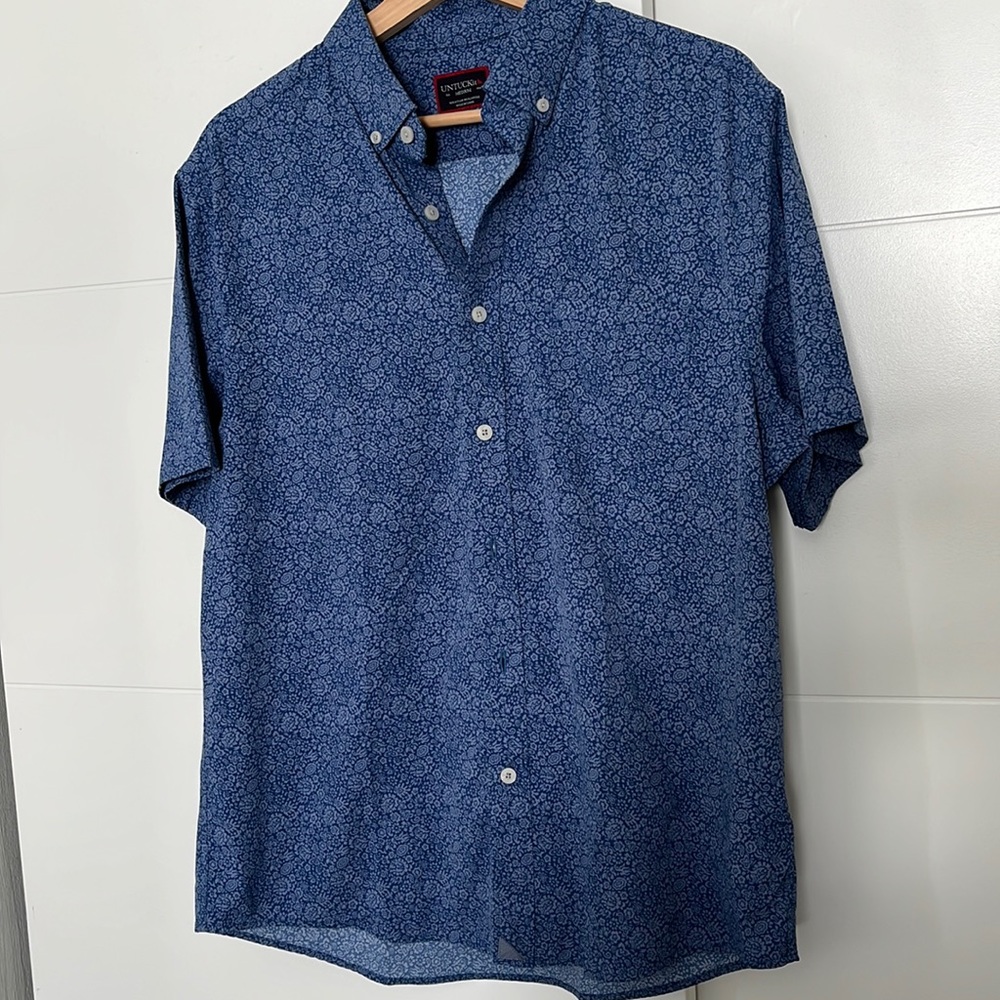 Untuckit Shirt Button up Men’s Medium short sleeve Blue